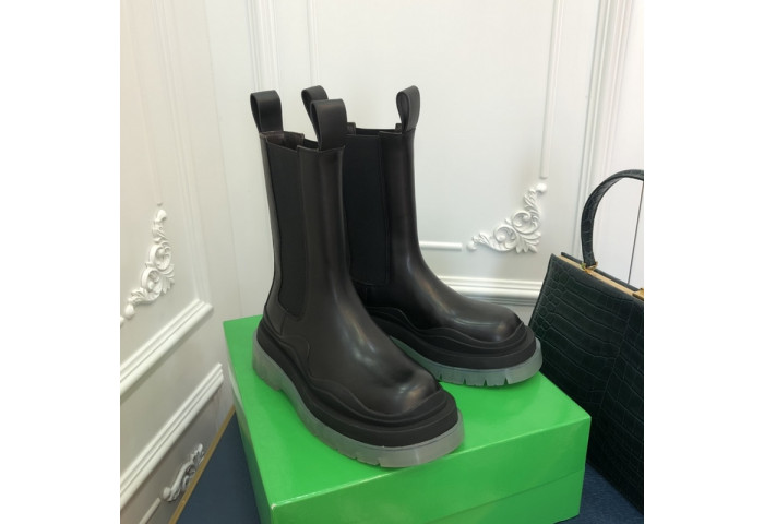 Botteg*Venta Tire Leather Ankle boots