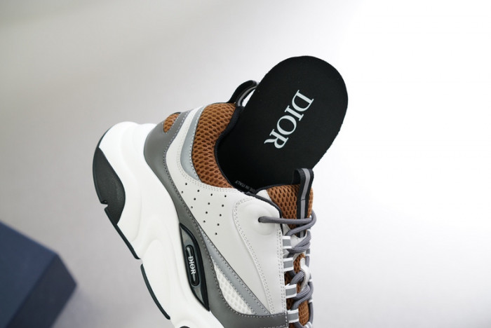 d1or b22 sneaker