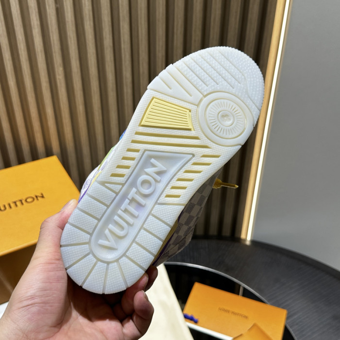 LOU1VTON SNEAKER