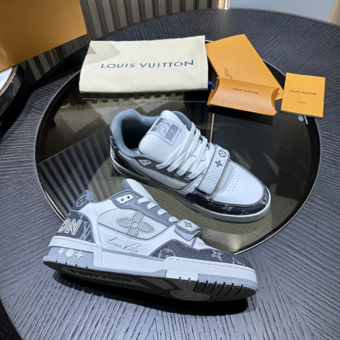LOU1VTON SNEAKER