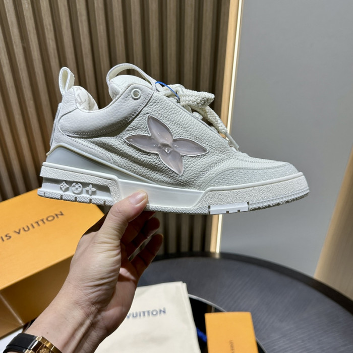 LOU1VTON SNEAKER