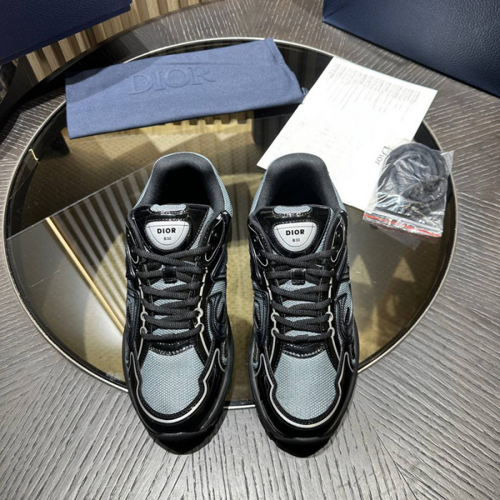 D1OR B30 SNEAKER