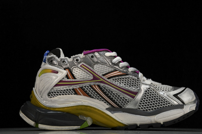 BLCG RUNNER SNEAKER