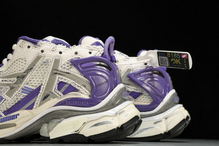 BLCG RUNNER SNEAKER