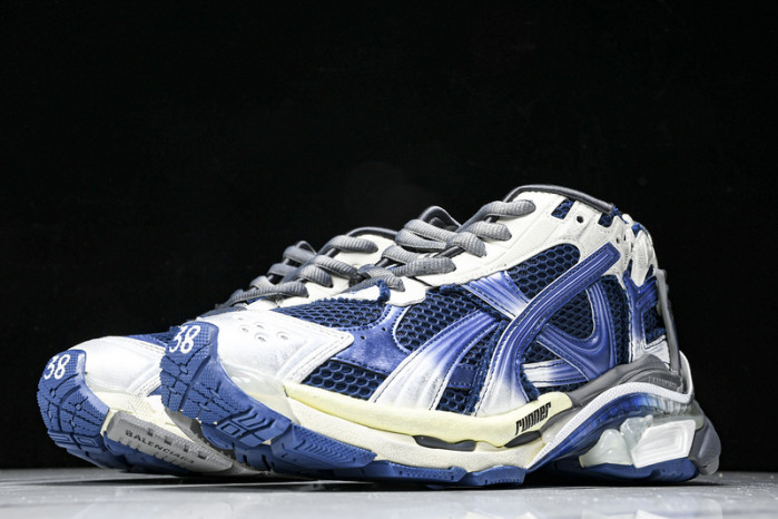 BLCG RUNNER SNEAKER
