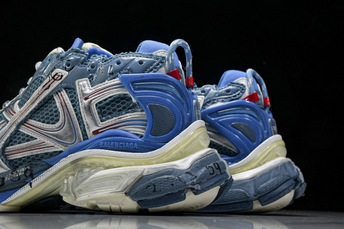 BLCG RUNNER SNEAKER