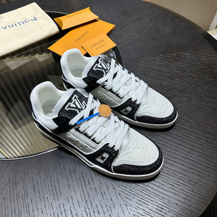 LOU1VTON SNEAKER (crystal)