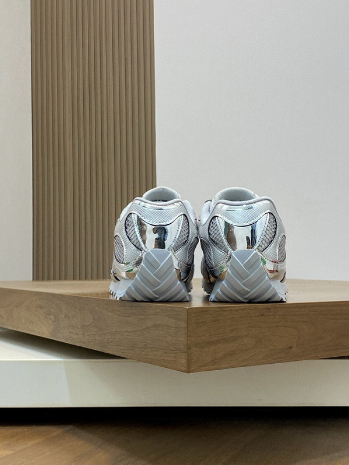 B0tte*a vene*ta orbit sneakers