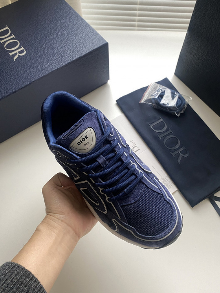 D1OR B30 SNEAKER