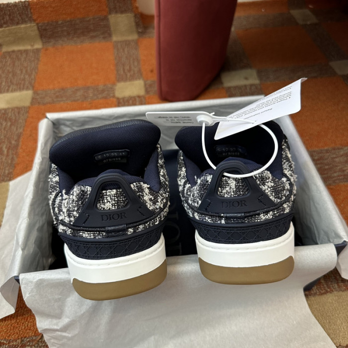 D1OR B9s SNEAKER