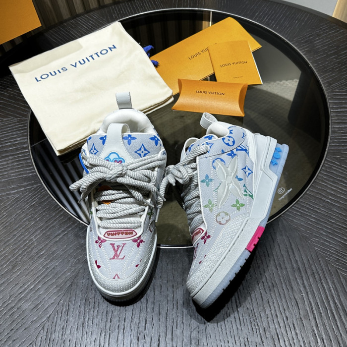 LOU1VTON SNEAKER