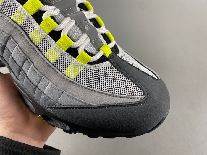 Nike Air Max 95 OG Neon