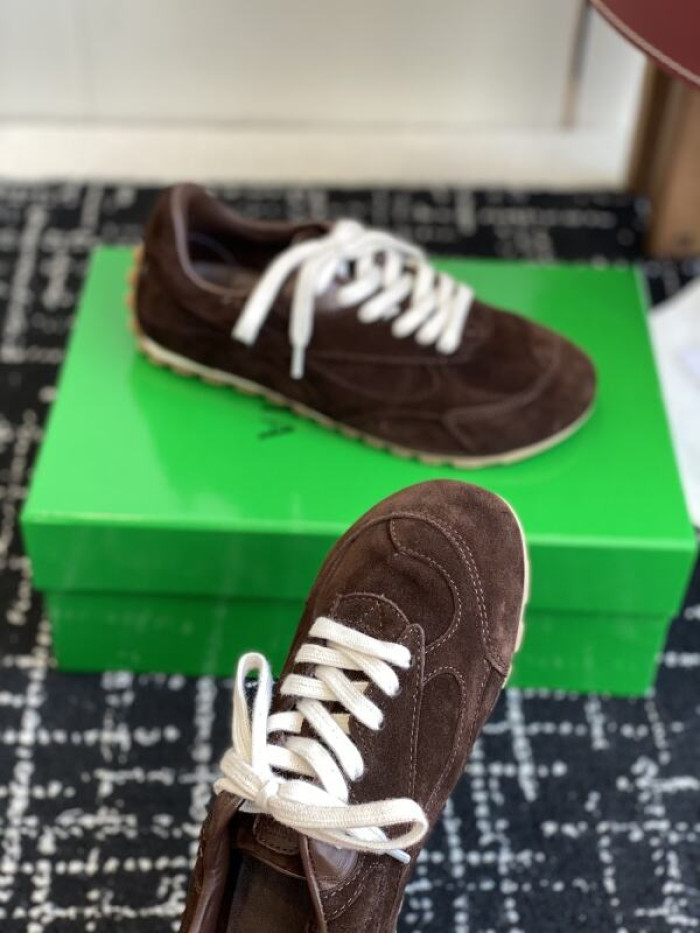 B0tte*a vene*ta orbit sneakers