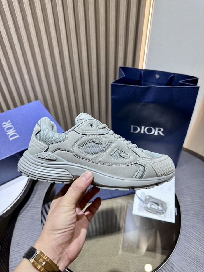 D1OR B30 SNEAKER