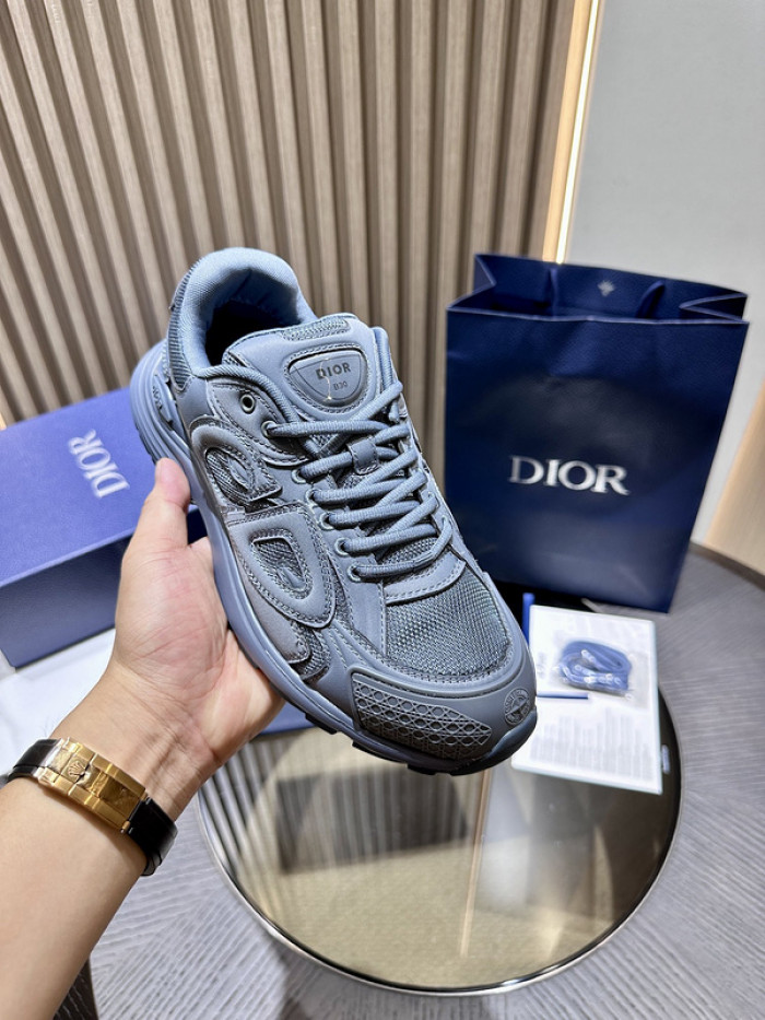 D1OR B30 SNEAKER