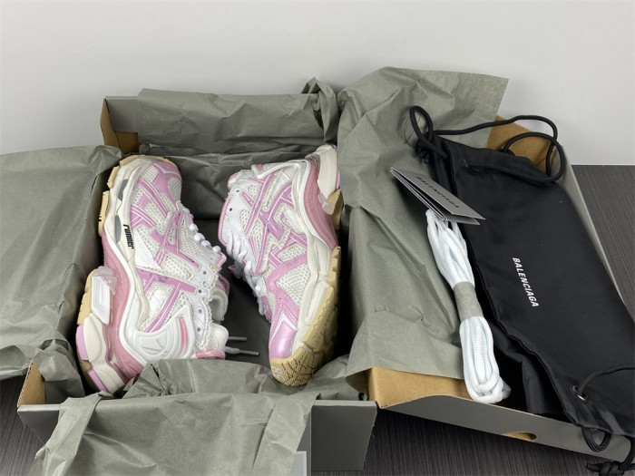 BLCG RUNNER SNEAKER