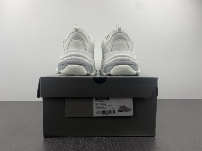 blc* triple s trainer