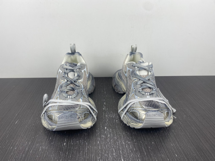 blc* 3xl sneaker
