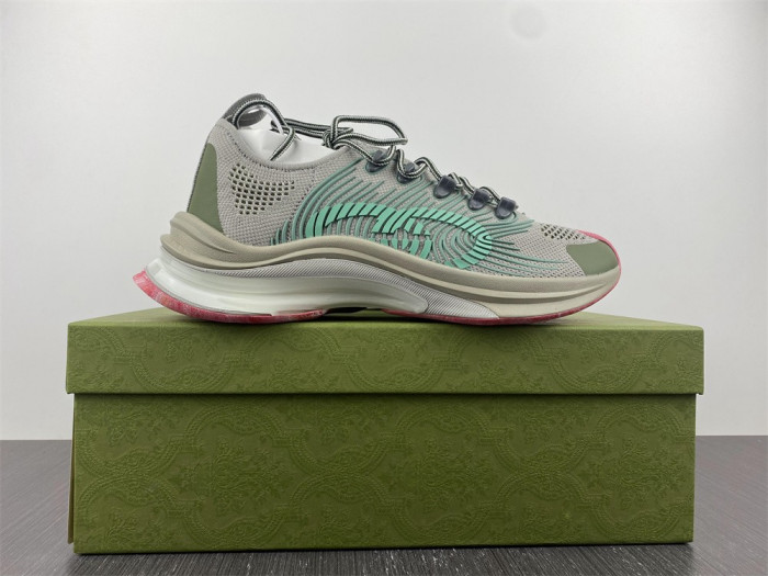 G*u*i1 run sneaker