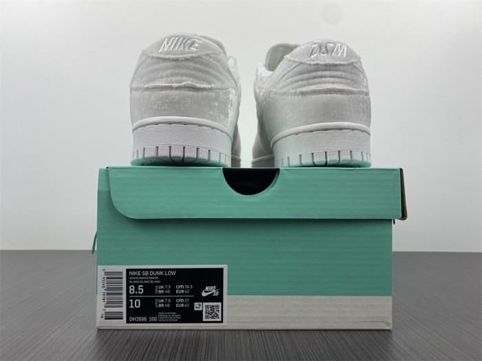 dover street market nike dunk low dh2686-100