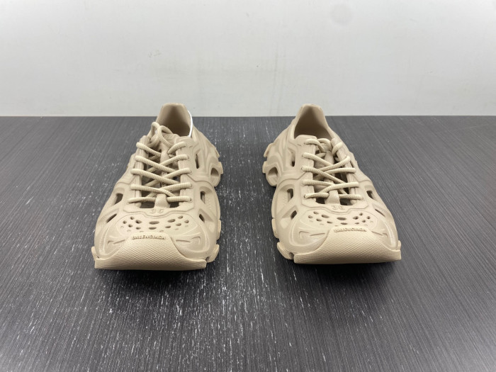 blc* hd lace-up sneaker