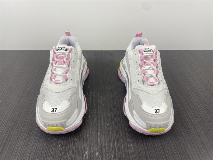 blc* triple s trainer