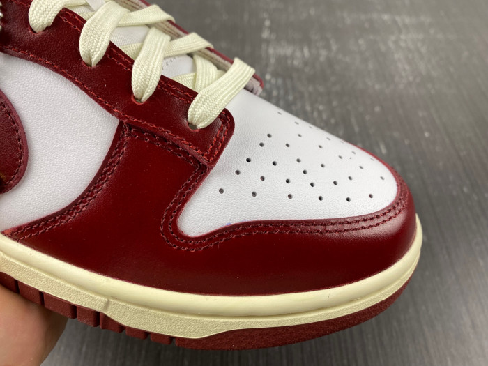 nike dunk low vintage "team red" fj4555-100