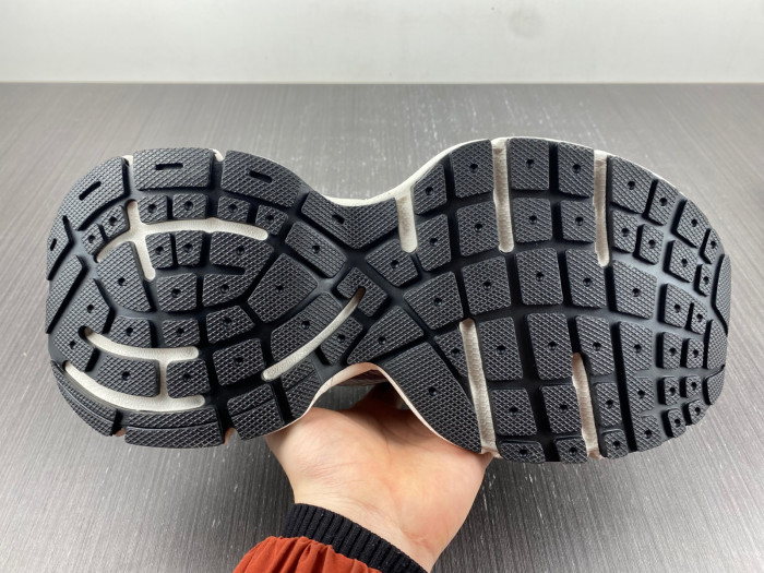 blc* 3xl sneaker