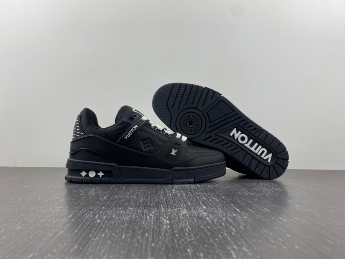 lou1vton trainer
