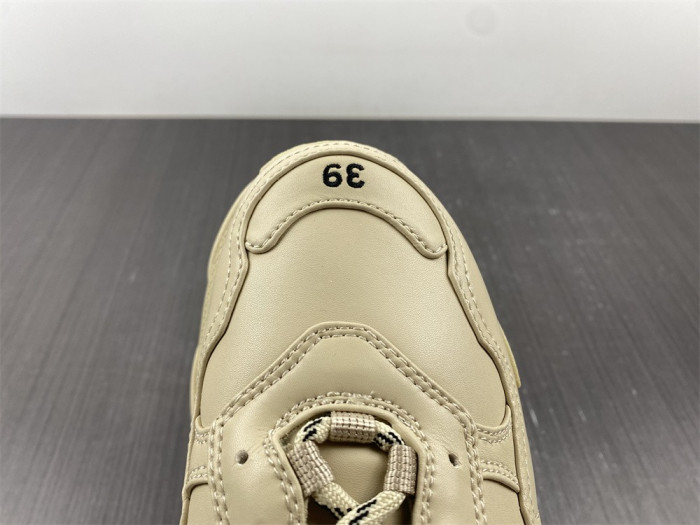 blc* triple s trainer