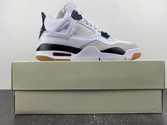 Nike SB x Air Jordan 4 customize