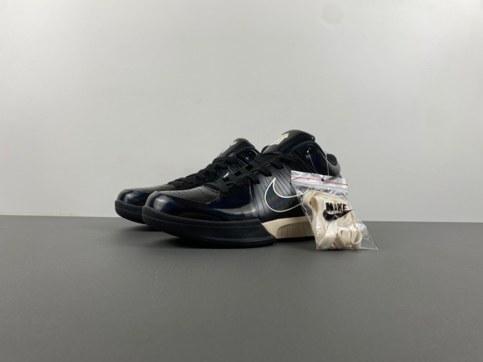 UNDEFEATED x Nike Kobe 4 Protro CQ3869-001