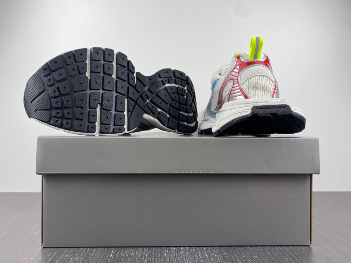 blc* 3xl sneaker