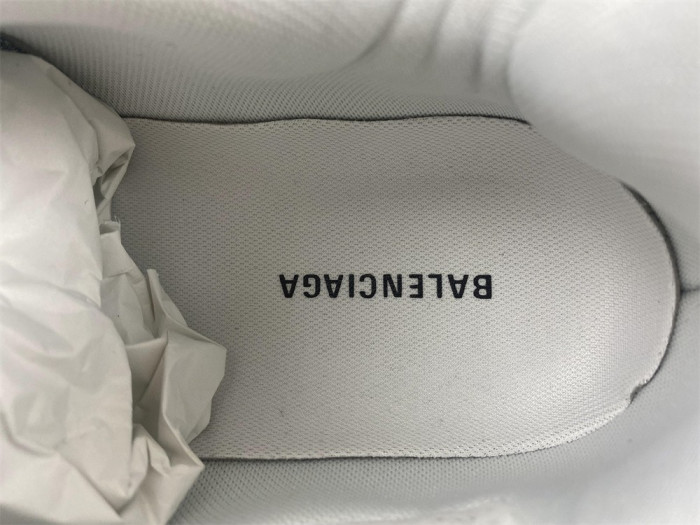 blcg runner sneaker