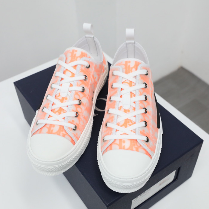 D1OR B23 SNEAKER