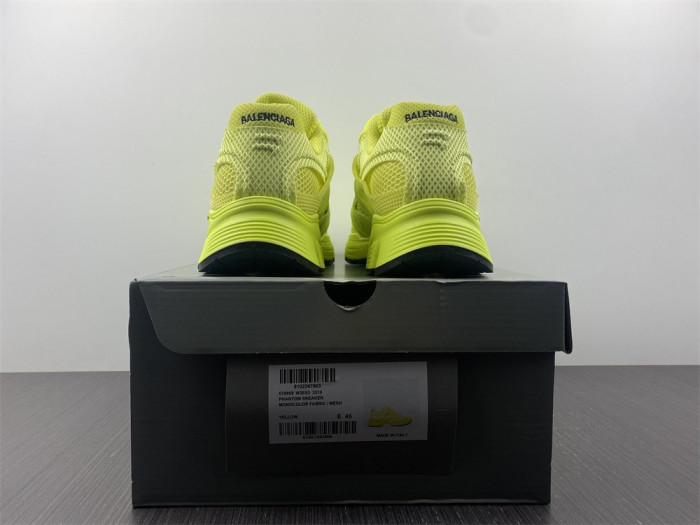 blc* phantom sneaker