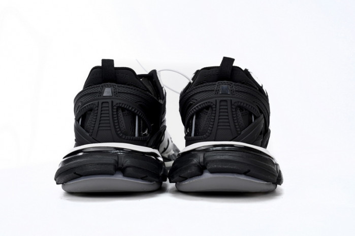 belanciaga Track 2 Sneaker Black And White 568614 W2GN3 1090