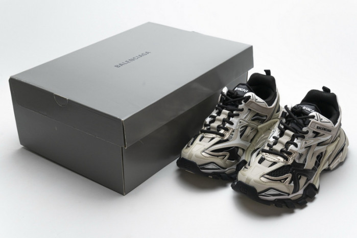belanciaga Track 2 Sneaker Champagne Black 570391 W2GN9 2009