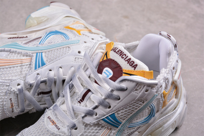 blcg runner sneaker