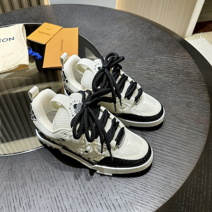 LOU1VTON SNEAKER