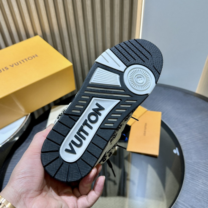 LOU1VTON SNEAKER