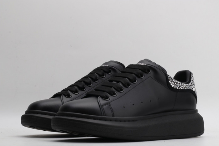 Mcqv*en oversized sneaker