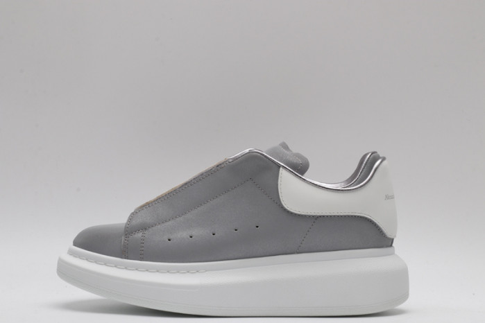 Mcqv*en oversized sneaker