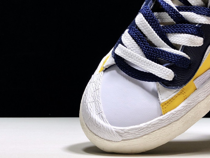 nike blazer mid sacai snow beach bv0072-700