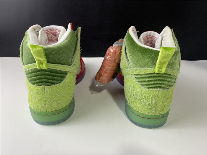 nike sb dunk high strawberry cough - cw7093-600