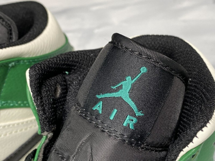 air jordan 1 mid 