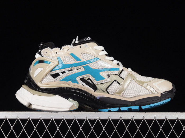 blcg runner sneaker