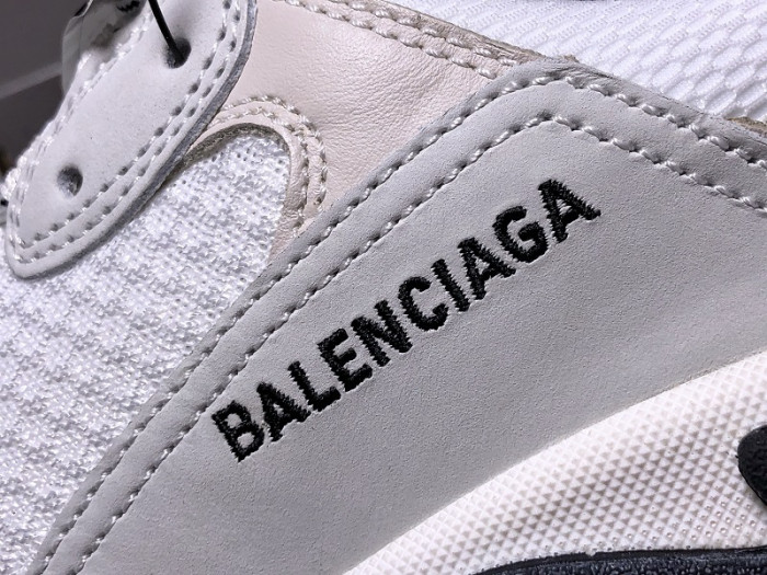BLC* Triple S Trainer