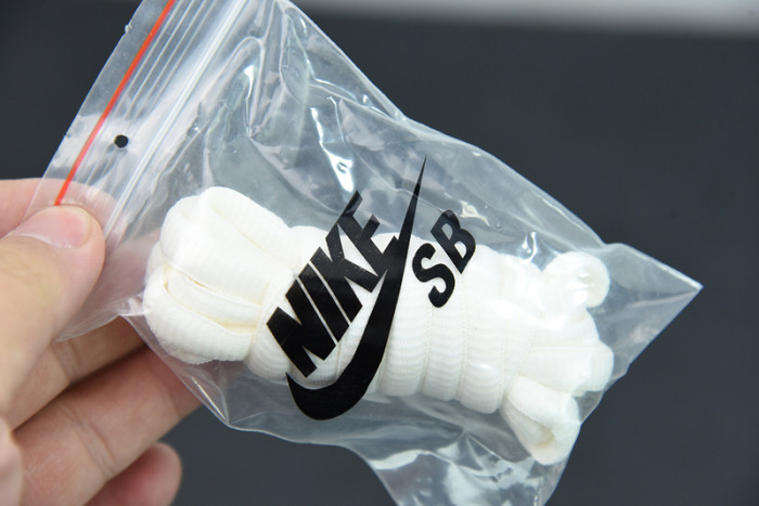 ow x dunk low 