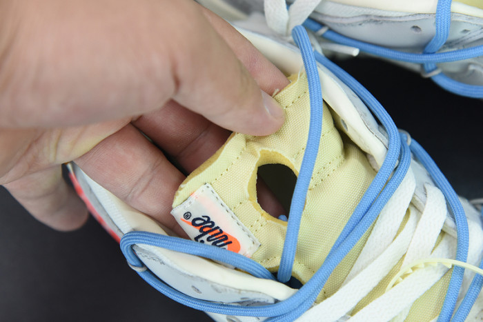 ow x dunk low 